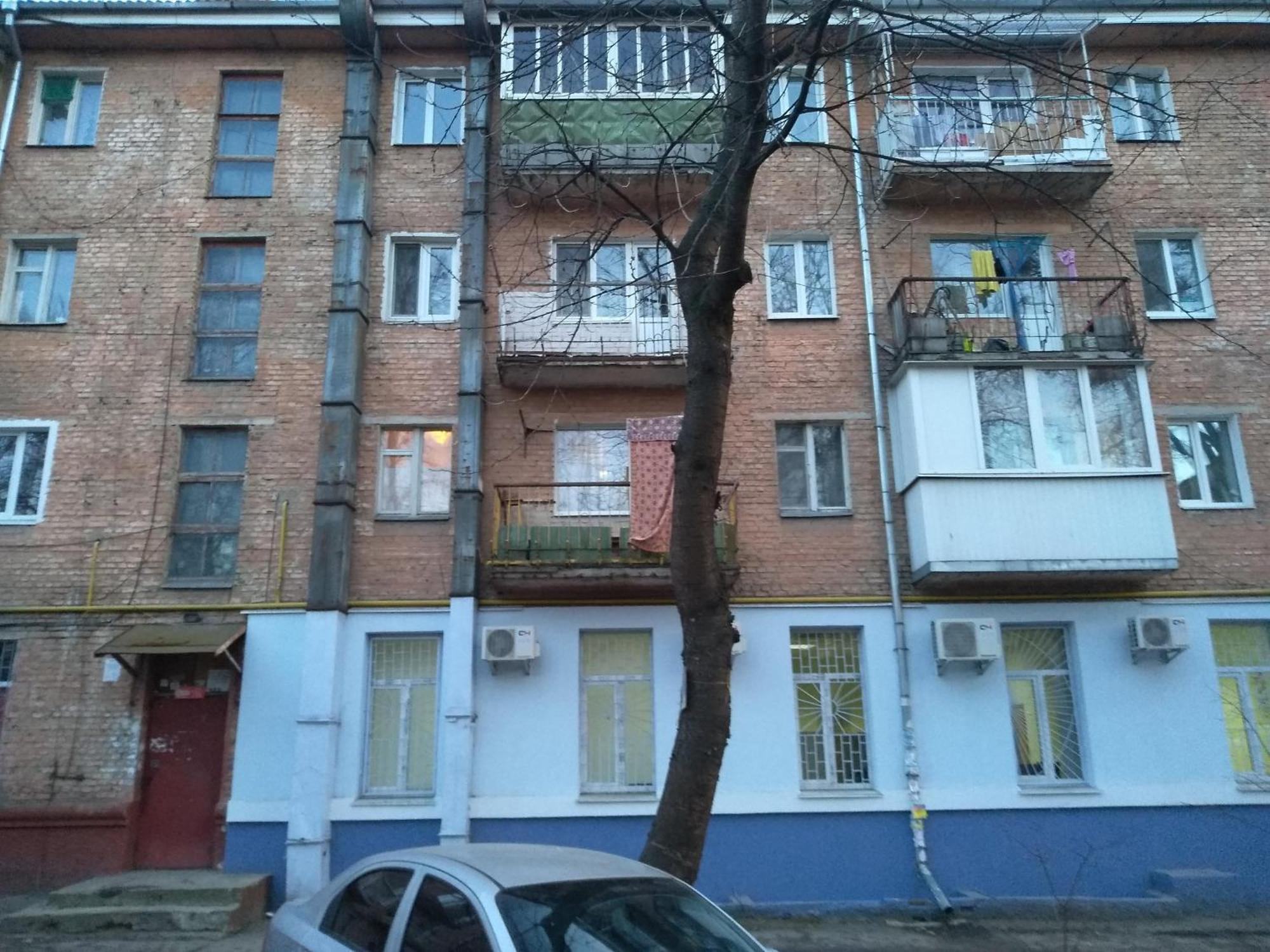 Stepana Bandery Street Апартаменти